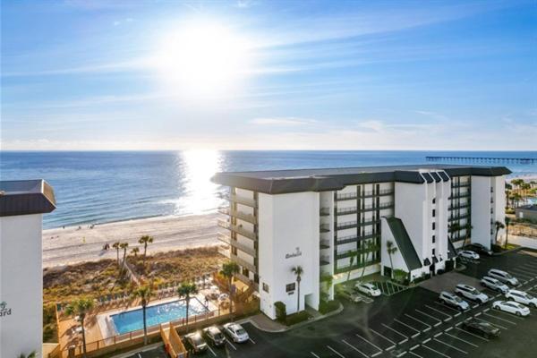 Flip Fllops In The Sand,windward 202 At Edgewater And Golf Apartment *